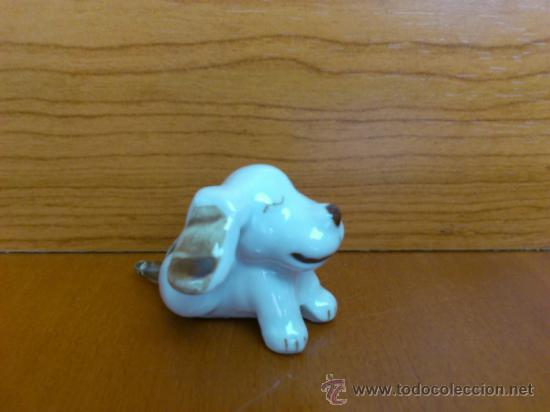 Antig&uuml;edades: Perro de porcelana miniatura - Foto 7