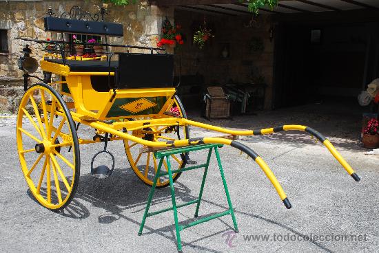 Antig&uuml;edades: Coche de caballos Tilbury - Foto 1