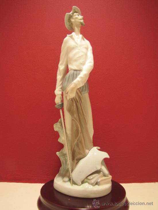 Antig&uuml;edades: QUIJOTE ERGUIDO DE LLADRO REF.4854 - Foto 1