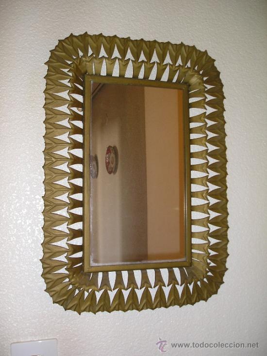 Antig&uuml;edades: **GRAN ESPEJO SOL RECTANGULAR, HOJAS, FORJA RETRO (65 x 45 cm)**SOLO RECOGIDA!! - Foto 1