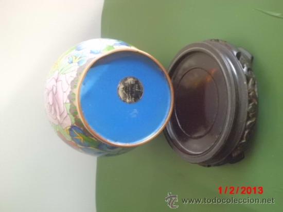 Antig&uuml;edades: JARRON CLOISONN&Eacute; CON PEANA DE MADERA CALADA - Foto 3