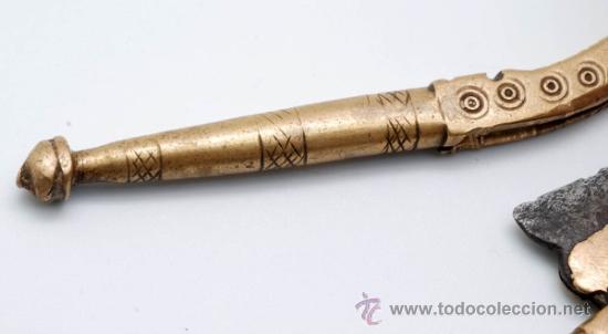 Antig&uuml;edades: Cascanueces bronce dorado y hierro - Foto 5