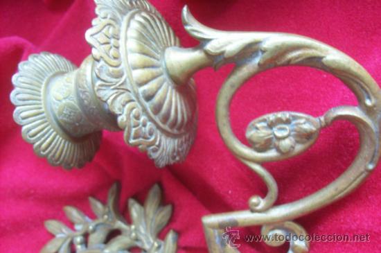 Antig&uuml;edades: Lampara de pared en bronce - Foto 5