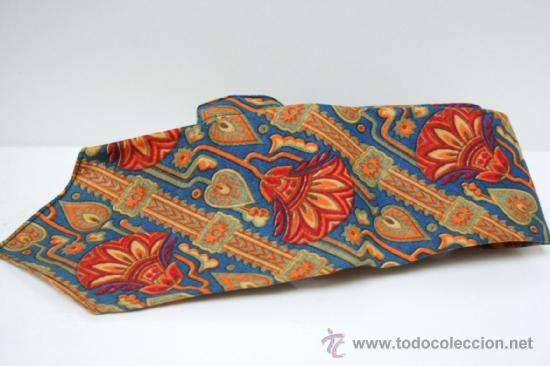 Antig&uuml;edades: CORBATA PRECIOSA DE 1930 - Foto 1