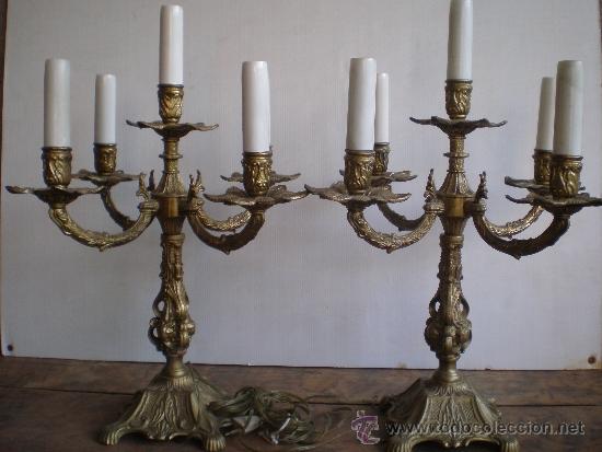 Antig&uuml;edades: PAREJA DE CANDELABROS ELECTRIFICADOS - Foto 1