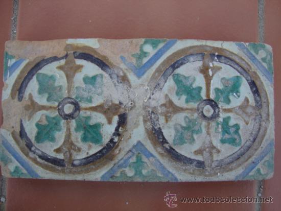 Antig&uuml;edades: azulejo antiguo probable siglo XVI - Foto 1