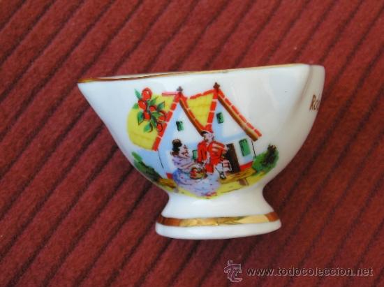 Antiques: **PEQUE&Ntilde;A PIEZA DE CERAMICA PARA DECORACION,---RECUERDO DE SAGUNTO--(3 x 4,5 x 2,5) COLECCIONISTAS!!
