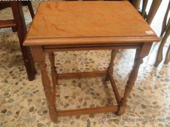 Antig&uuml;edades: PEQUENA MESA DE ROBLE AUXILIAR - Foto 1