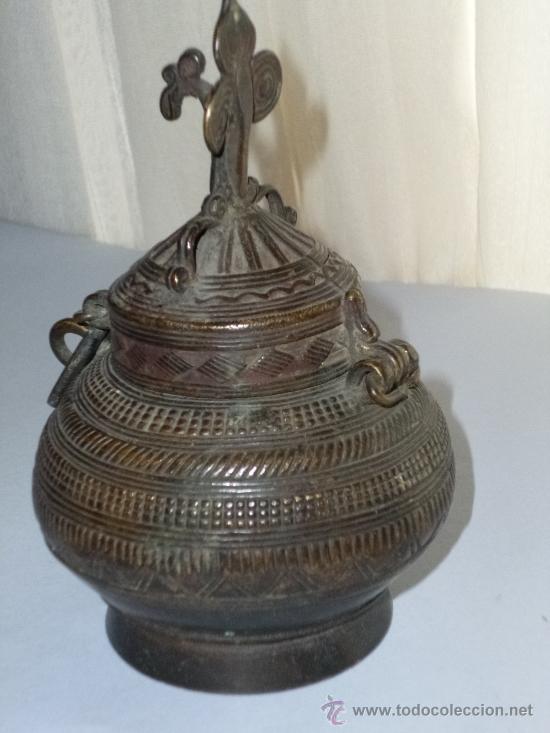 Antig&uuml;edades: INCENSARIO ANTIGUO DE BRONCE - Foto 3