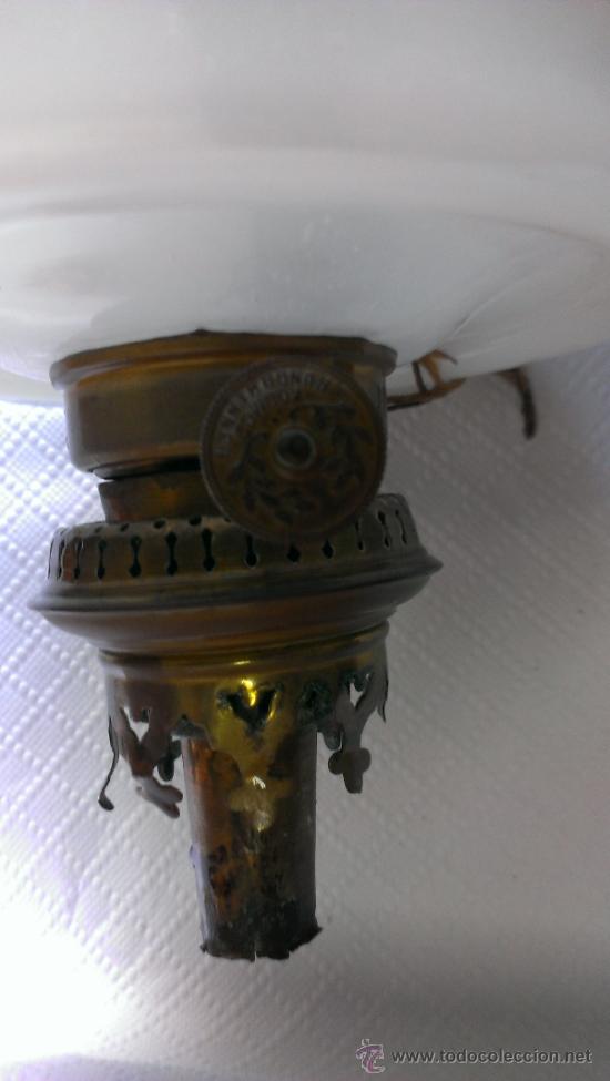 Antig&uuml;edades: BONITO Y ANTIGUO QUINQUE DE OPALINA - Foto 3
