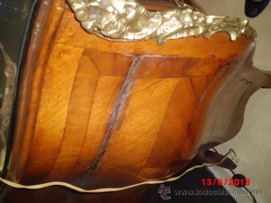 Antig&uuml;edades: COMODA DE MARQUETERIA Y BRONCE - Foto 3