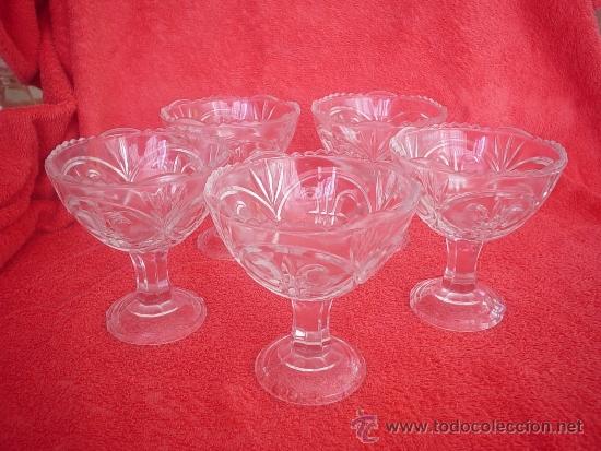 Antiguidades: COPAS CRISTAL PRENSADO TALLADO - COPA - A&Ntilde;OS 50