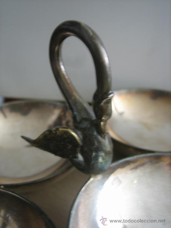 Antig&uuml;edades: BANDEJA DE APERITIVOS CON UN CISNE DE MANGO - Foto 3
