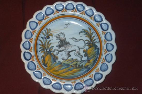 Antig&uuml;edades: 2 Plato Talavera con animales,alfar El Carmem - Foto 2