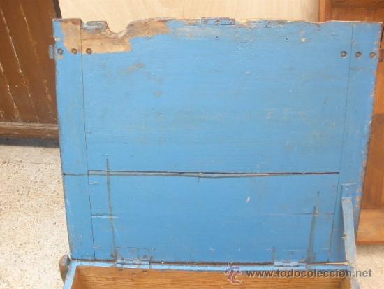 Antig&uuml;edades: BA&Uacute;L DEL EJERCITO. CON PINTURA AZUL - Foto 11