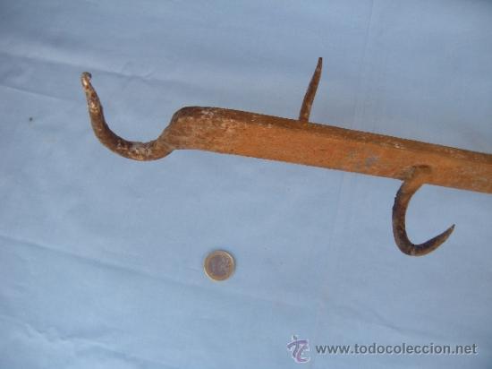 Antig&uuml;edades: ANTIGUA ESPETERA DE HIERRO FORJADO - Foto 5