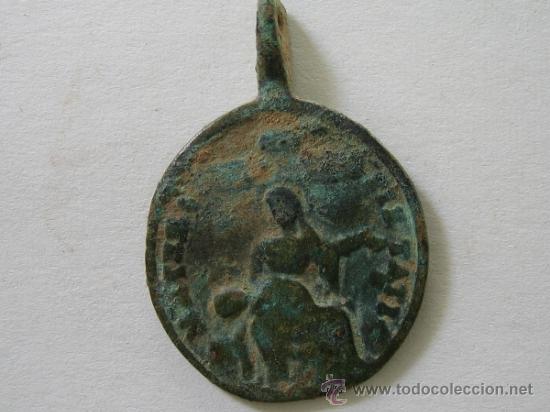 Antig&uuml;edades: Medalla antigua religiosa - Foto 2