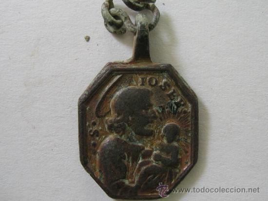 Antig&uuml;edades: Medalla antigua religiosa - Foto 2