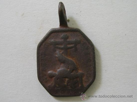 Antig&uuml;edades: Medalla antigua religiosa - Foto 2