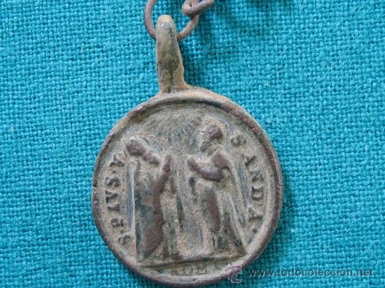 Antig&uuml;edades: Medalla antigua religiosa - Foto 2
