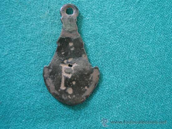 Antig&uuml;edades: Medalla  religiosa antigua - Foto 2