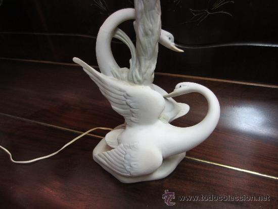 Antig&uuml;edades: lampara de porcelana - Foto 1