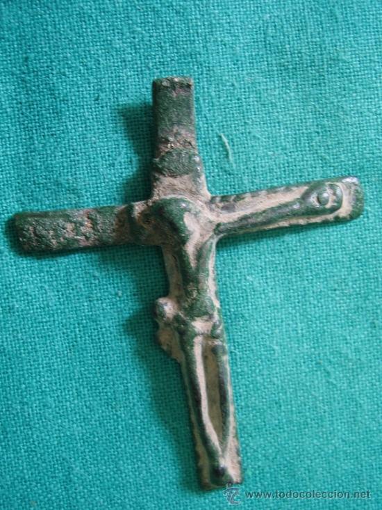 Antig&uuml;edades: Cruz antigua religiosa - Foto 1