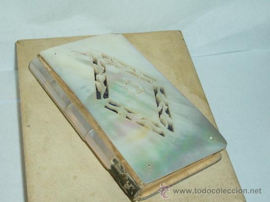 Antig&uuml;edades: DEVOCIONARIO , MANUAL EUCARISTICO  NACAR - Foto 2