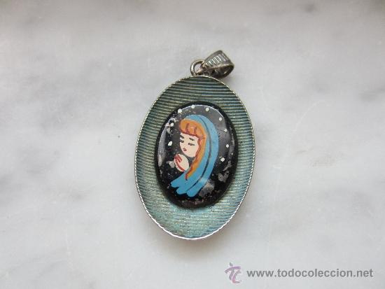 Antig&uuml;edades: medalla con virgen pintada - Foto 1