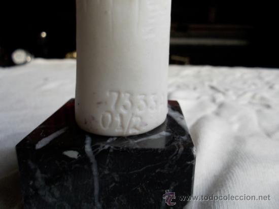 Antig&uuml;edades: Violetero de biscuit - Foto 5