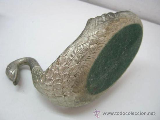 Antig&uuml;edades: Centro de mesa - Cisne 17 cm - Foto 2
