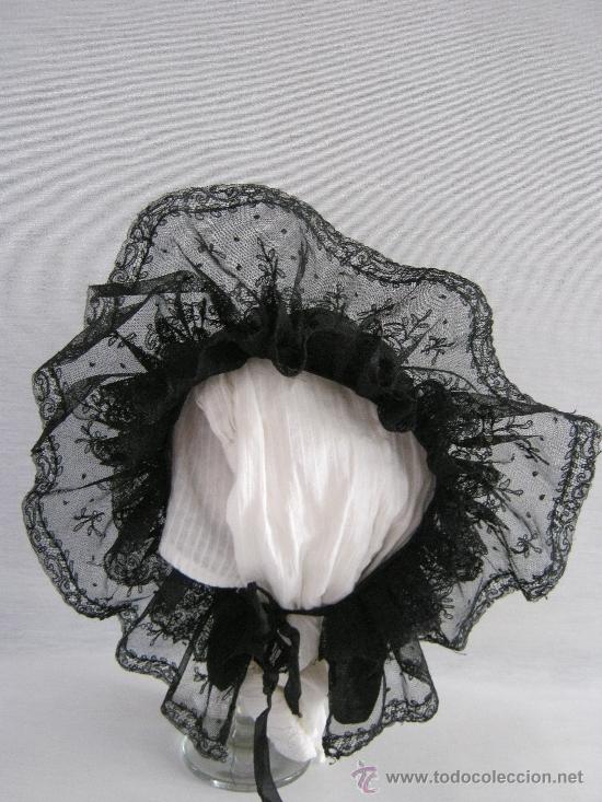 Antig&uuml;edades: ANTIGUO GORRO DE SEDA CON ENCAJE PARA SE&Ntilde;ORA S. XIX - Foto 3