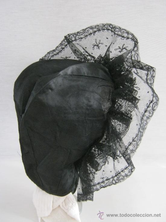 Antig&uuml;edades: ANTIGUO GORRO DE SEDA CON ENCAJE PARA SE&Ntilde;ORA S. XIX - Foto 4