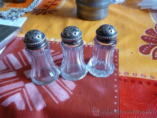 Antig&uuml;edades: LOTE DE 3 SALEROS CRISTAL TALLADO Y PLATA