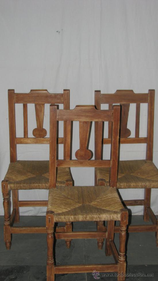 Antig&uuml;edades: CONJUNTO DE TRES ANTIGUAS SILLAS - Foto 1