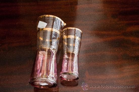 Antig&uuml;edades: Vaso y Jarra de Cristal - Foto 1