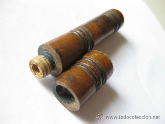 Antig&uuml;edades: ANTIGUO ALFILITERO DE MADERA - 9 CMS DE LARGO - Foto 2