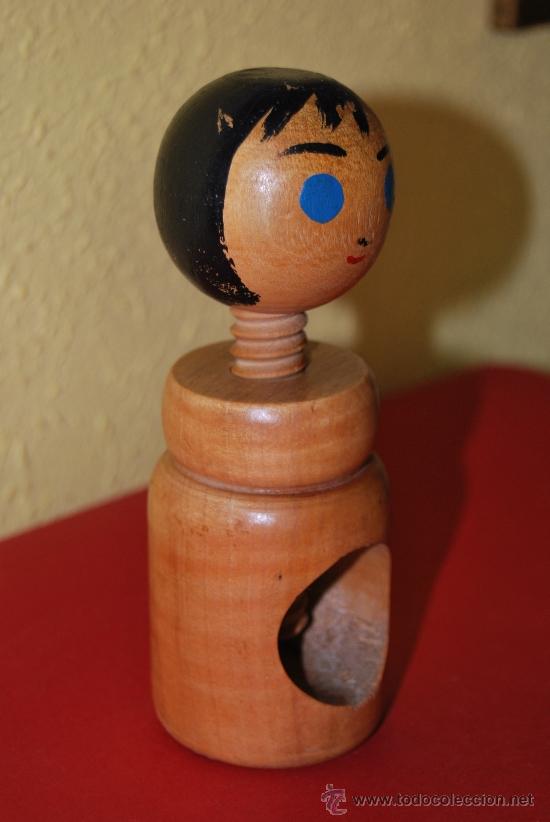 Antig&uuml;edades: CASCANUECES DE MADERA - Foto 3