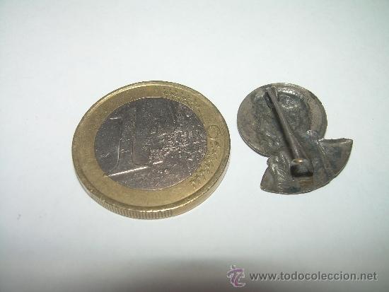 Antig&uuml;edades: ANTIGUA MEDALLA DE AGUJA. - Foto 3