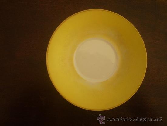 Antig&uuml;edades: PLATO DE PORCELANA - Foto 1