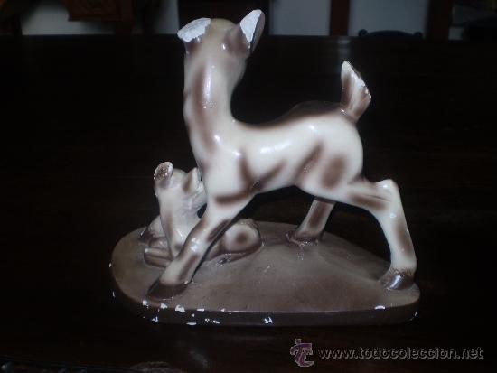 Antig&uuml;edades: BAMBI DE YESO POLICROMADO - Foto 3