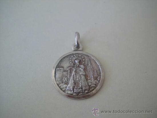 Antig&uuml;edades: MEDALLA DE PLATA VIRGEN DEL CARMEN - Foto 1
