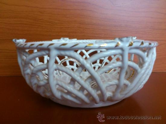 Antig&uuml;edades: Centro de mesa antiguo en ceramica esmaltada - Foto 3