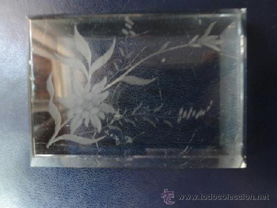 Antig&uuml;edades: PISAPAPELES CRISTAL - Foto 1