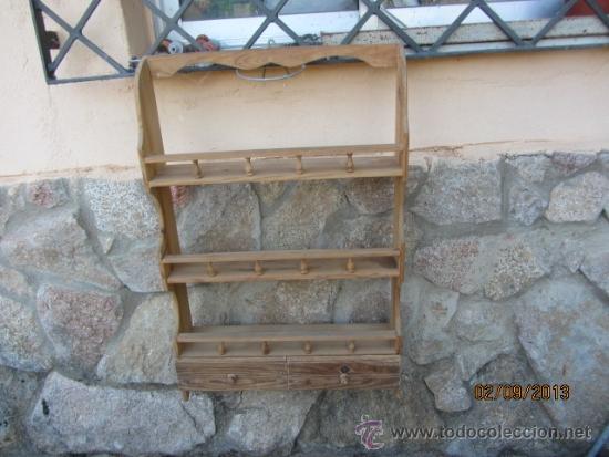 Antig&uuml;edades: ESTANTERIA R&Uacute;STICA, medidas 88x58x14 cms - Foto 3