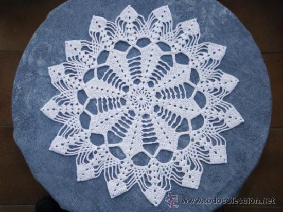 Antig&uuml;edades: Tapete de hilo 100% algod&oacute;n hecho a mano de 31 cm - Foto 1