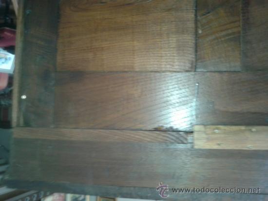Antig&uuml;edades: c&oacute;moda armario de casta&ntilde;o - Foto 13