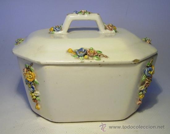 Antig&uuml;edades: CAJA  CERAMICA  MANISES - Foto 1