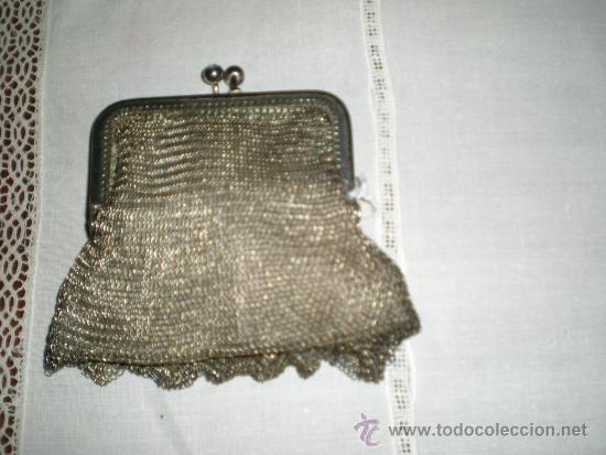 Antig&uuml;edades: MONEDERO ANTIGUO EN MALLA PLATEADA - Foto 1