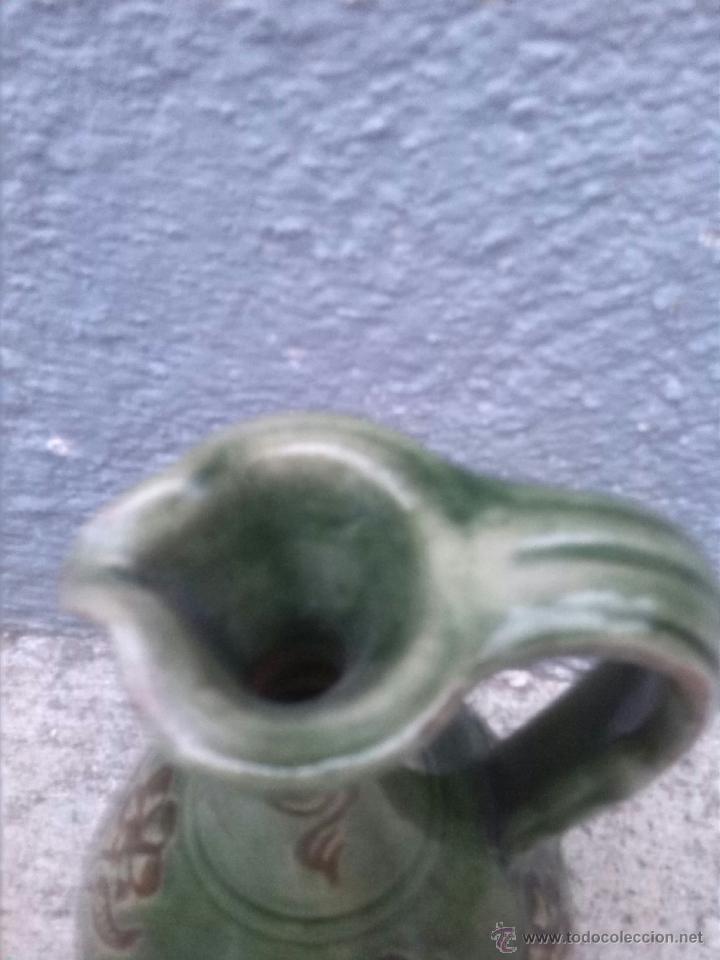 Antig&uuml;edades: vieja y preciosisima aceitera. - Foto 3